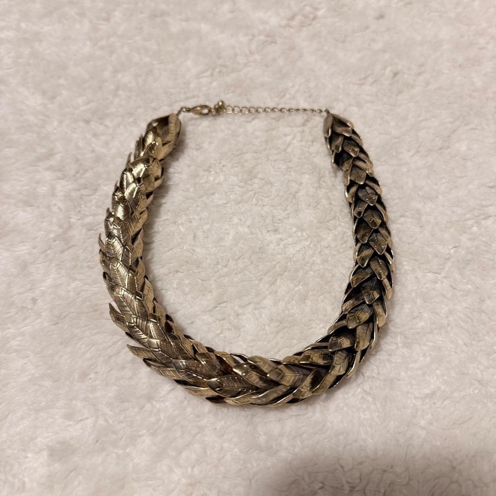 Chic Black and Gold Necklace Set of 4 - Picture 4 of 6